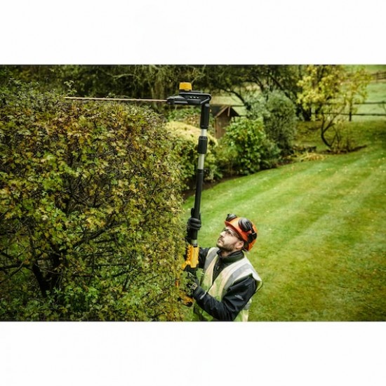 DeWALT 18V XR 55cm Pole Hedge Trimmer  