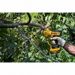 DeWALT 18V XR 38mm power pruner - 1 x 5Ah