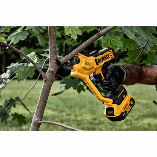 DeWALT 18V XR 38mm power pruner - 1 x 5Ah 